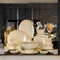 Service de vaisselle de luxe en porcelaine fine, résistant aux rayures, pour banquets de mariage et restaurants haut de gamme