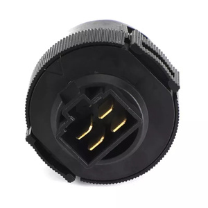 Interruptor de Encendido K7571-62112 para Tractor RTV500 RTV900 RTV1140 - Product Image 2