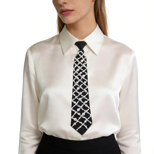 Corbata de perlas con patrón geométrico negro para mujer, estilo preppy informal, decoración sin necesidad de atar nudos - Product Image 2