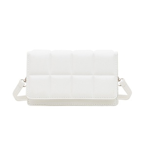 Sac bandoulière élégant et polyvalent, petit format carré, couleur unie, tendance décontractée, nouvelle collection, sacs et boîtes de vélo de niche - Product Image 6