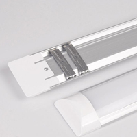 Tube linéaire LED de haute qualité, haut lumen, 1,2 m, 4 pieds, 1200 mm, 36 W, tube LED plat pour l'éclairage des bureaux et des hôpitaux