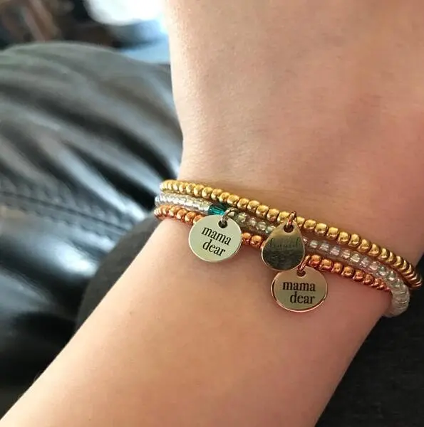 Lanli — bracelet à breloques et perles de rocaille, bijoux personnalisés, à la mode, fait à la main, pendentif avec texte gravé, vente en gros