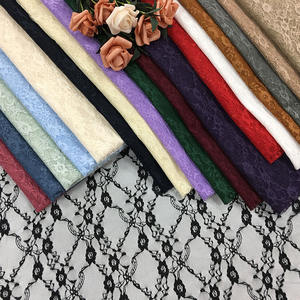 Tela de Encaje Floral Negra de Última Moda, Poliéster Suave, Encaje Económico para Vestidos de <span class=keywords><strong>Mujer</strong></span>, Lencería y Ropa de Novia - Product Image 3