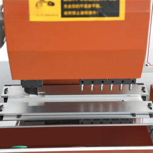 <span class=keywords><strong>Trous</strong></span> de presse hydraulique à grande vitesse <span class=keywords><strong>ceinture</strong></span> en cuir poinçonnage queue coupe faisant la <span class=keywords><strong>Machine</strong></span> ou sacs d'intérieur de voiture chaussures à grande vitesse - Product Image 6