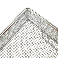 Panier de stérilisation en treillis métallique en acier inoxydable durable pour instruments chirurgicaux, utilisation en autoclave