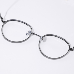 Montures de lunettes en titane avec lettre personnalisée Lunettes de prescription rondes unisexes avec <span class=keywords><strong>petit</strong></span> numéro de hauteur de boîte - Product Image 5