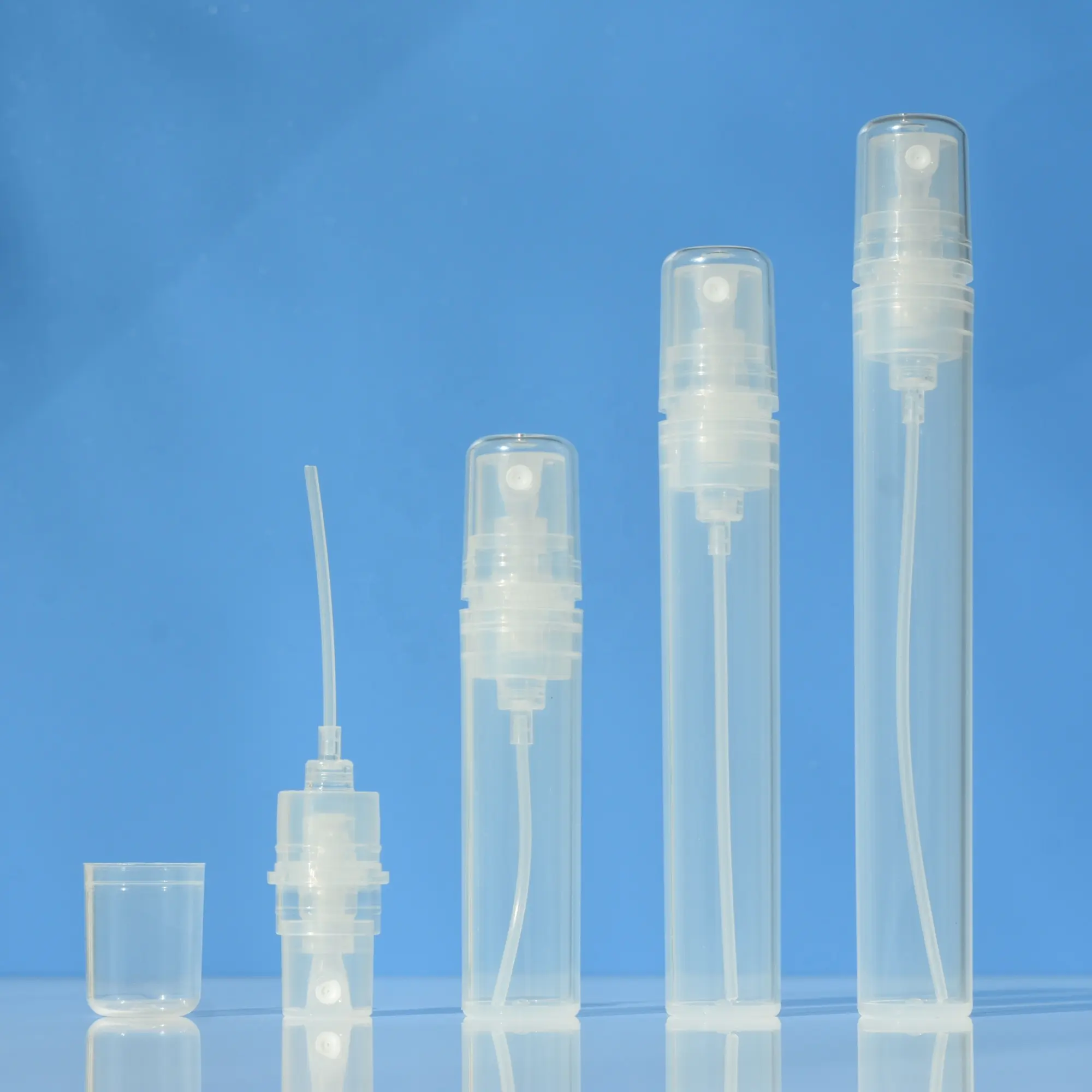 HeLun botol parfum semprot plastik, merek kustom 5ml 8ml 10ml daur ulang ramah lingkungan leher PP