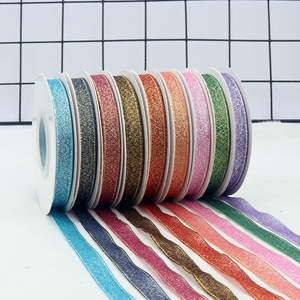Cintas de regalo decorativas metálicas doradas y plateadas con purpurina colorida de poliéster 100% de diferentes tamaños y de alta calidad al por mayor - Product Image 2