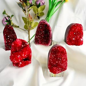 Cristales de Cuarzo Rojo Vino de 200-300g, Color Rojo Intenso, Piedra Natural, Cristal 3D, Adorno de Cristal con Geoda Roja Vino - Product Image 1