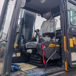 Excavadora de cadenas Hyundai HX130 usada, la más vendida, con motor Yanmar, alta eficiencia, buen estado, en venta - Product Image 5