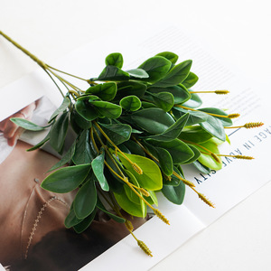 Plante verte artificielle, feuille de jade, fleur décorative en plastique, décoration de mariage, décoration de la maison, accessoires de photographie en extérieur - Product Image 1