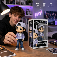 Figurine d'idole Kpop personnalisée, sweat à capuche décontracté, figurine vinyle de collection avec microphone, coffret cadeau pour fans, présentoir de vente au détail, marchandises en gros