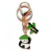 Porte-clés en alliage Panda Pendentif créatif pour sac de couple Conception de voiture Zinc Émail moulé sous pression Logo Porte-clés en métal personnalisé