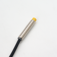 Capteur de proximité inductif M8, distance de détection 2 mm, 2 fils, CC NO, IP67, interrupteur de proximité miniature pour équipement d'automatisation compact