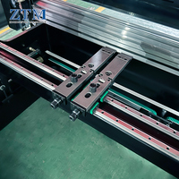 Presse plieuse multifonctionnelle automatique synchronisée 4+1 axes à succès avec système CYBELEC CT8 pour le pliage de tôles en acier au carbone