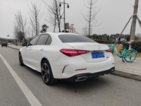 Mercedes-Benz C260L Facelift 2022 1.5T 9AT Berline RWD LHD Hybride Léger Voiture d'Occasion 204HP Night Sport Export Chine Stock