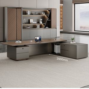 Set di Tavoli e Sedie da Ufficio a L Moderni/Arredamento per Ufficio di Lusso dal Design Moderno/Scrivanie Direzionali Modulari - Product Image 3