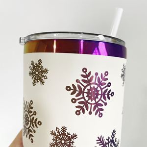 Vasos de Café con Tapa, Recubiertos con Polvo Holográfico, Plateados con Efecto Arcoíris, de 30 oz, con Diseño de Logotipo Grabado con Láser Blanco y Negro - Product Image 4