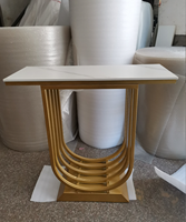 Table d'entrée minimaliste de style italien, console de salon en fer forgé, meuble de présentation en marbre doré, luxe léger et tendance