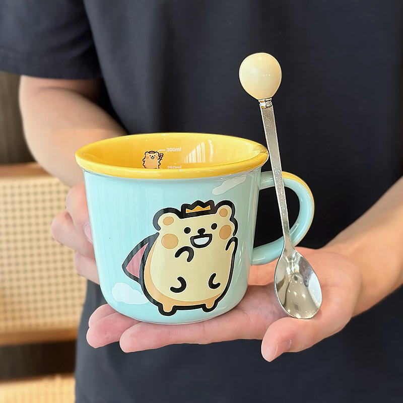 ช้อนสีฟ้า