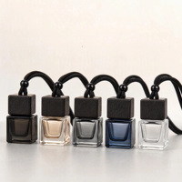 Flacon carré de 10 ml pour parfum de voiture, diffuseur d'air frais noir, flacon en verre vide rechargeable à suspendre avec bouchon spiralé