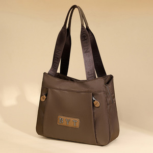 กระเป๋าสะพายข้างดีไซน์ใหม่ทันสมัย คุณภาพสูง ทำจากไนลอน กระเป๋าสะพายไหล่ลำลอง กระเป๋าถือหรูหราสำหรับผู้หญิง - Product Image 2