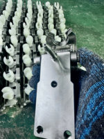 Pièces de machine de remplissage trois-en-un, pince de lavage de bouteilles, accessoires pour machines à boissons