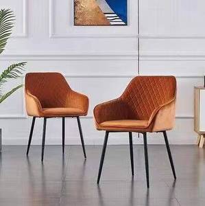 Chaise de salle à manger nordique de luxe en tissu velours rembourré pour restaurant, vente en gros OEM Italie - Product Image 4