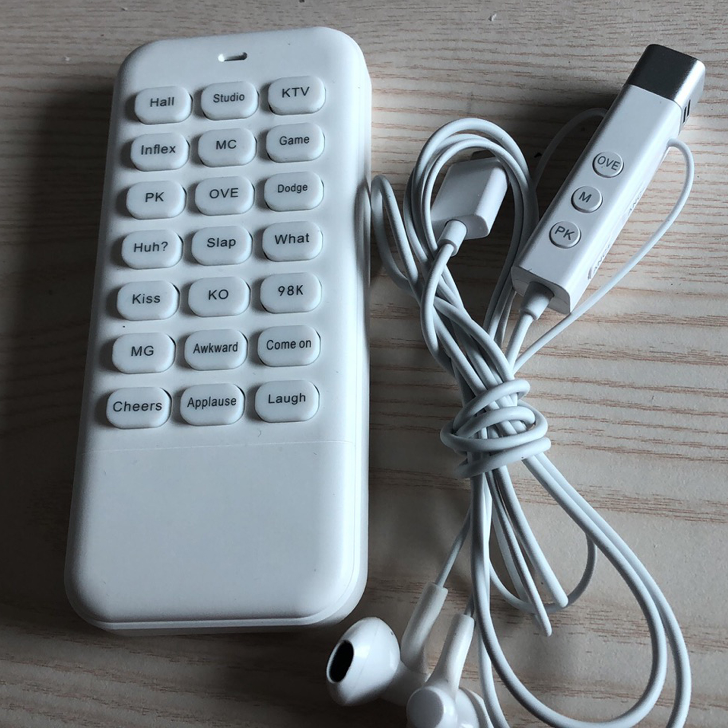 Mini USB Live Stream Trans 7 Equipment Youtube Internet Celebrity Sound Card with Stereo Headphone Speaker