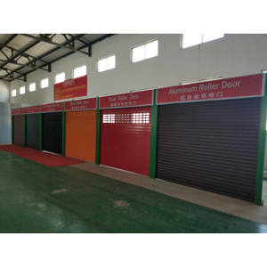 Venta directa <span class=keywords><strong>de</strong></span> persianas enrollables <span class=keywords><strong>de</strong></span> acero <span class=keywords><strong>de</strong></span> diseño moderno <span class=keywords><strong>de</strong></span> China, listones con aislamiento <span class=keywords><strong>de</strong></span> espuma <span class=keywords><strong>de</strong></span> aluminio Interior, <span class=keywords><strong>caja</strong></span> <span class=keywords><strong>de</strong></span> cubierta <span class=keywords><strong>de</strong></span> puertas exteriores enrollable - Product Image 3