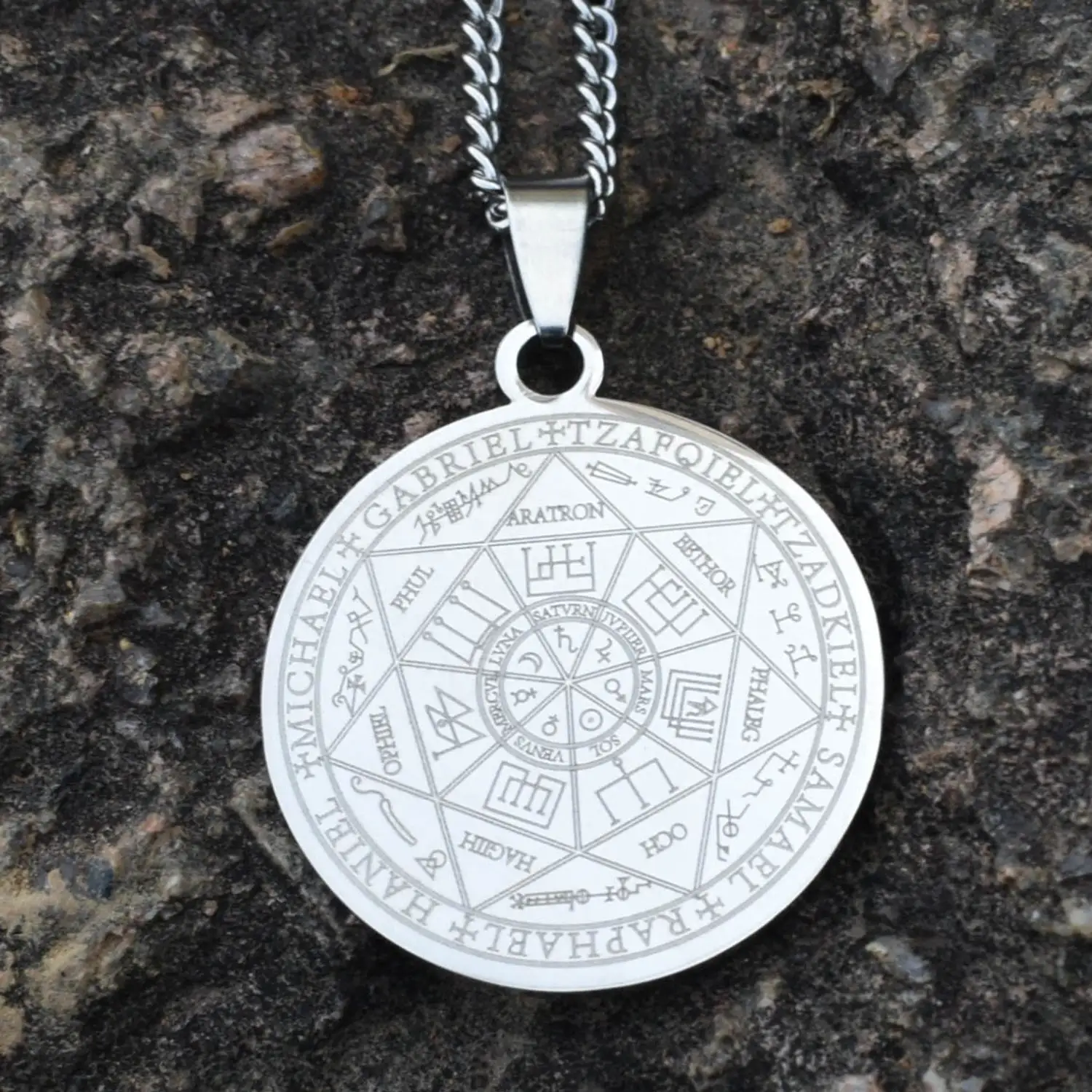 Acciaio inossidabile Seven Angels Seal Magic Array collana Rune Amulet Protection Jewelry