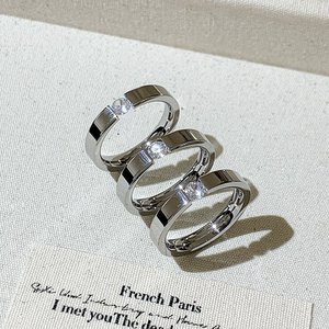 Anello Classico in Titanio 18K con Diamante Singolo, Anello in Acciaio Inossidabile Placcato Oro Rosa con Zircone per Donne e Ragazze - Product Image 5