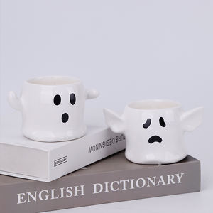 Juego de portavelas Redeco de cerámica creativa en forma de fantasma con orejas espeluznantes Jack Skellington soporte de vela decorativo de Halloween - Product Image 2