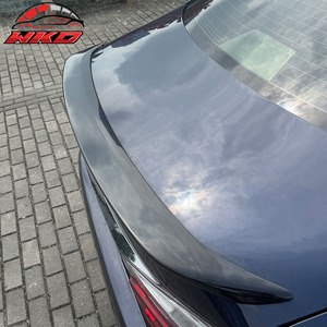 สปอยเลอร์หลังทรง OE สีดำเงา สำหรับ Lexus ES300h ปี 2013-2018 - Product Image 2