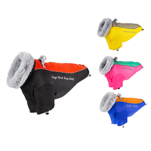 Col chaud personnalisé moyen grand chien vêtements coupe-vent hiver vestes pour animaux de compagnie manteaux avec anneau en D de traction - Product Image 3