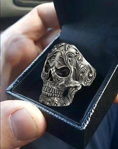 Anillos ZHENXUN Vintage Personalizados con Cabeza de Calavera, Estilo Punk, Mundo Desértico, Acabado Envejecido, Micrograbado Industrial, Arte Gótico Oscuro - Product Image 4