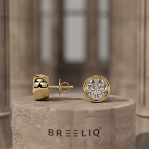Boucles d'oreilles clous en or blanc 14 carats serties de diamants, élégantes, solitaires, diamant rond taille brillant, bijoux fins - Product Image 2