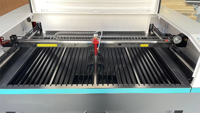 Machine de gravure et de découpe laser CO2 CNC 1390 150w pour acrylique, tissu, bois, contreplaqué