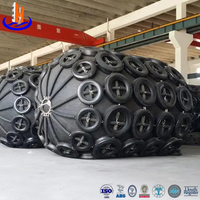 Pare-battage pneumatique cylindrique marin ZHH de Shandong, protection robuste en caoutchouc résistant à la corrosion pour zones d'amarrage