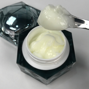 Crème de base éclaircissante semi-finie Moonlight 1KG 5KG en gros, Niacinamide Squalane Revitalisant Hydratant OEM - Product Image 4
