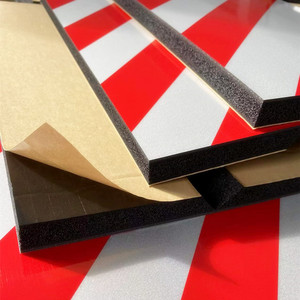 Protections <span class=keywords><strong>de</strong></span> <span class=keywords><strong>porte</strong></span> <span class=keywords><strong>de</strong></span> voiture auto-adhésives Protecteur mural à angle droit pour parking Pare-chocs mural <span class=keywords><strong>de</strong></span> <span class=keywords><strong>garage</strong></span> en mousse solide - Product Image 3