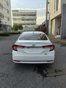 سيارة رياضية سيدان رياضية طراز فاخر مضغوطة مع سيارة مستعملة توربو سي في تي سيارة مستعملة - Product Image 3