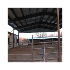 Manège intérieur isolé en <span class=keywords><strong>acier</strong></span> pour climats froids, bâtiment métallique résistant aux charges de neige pour chevaux - Product Image 4