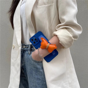 Custodia per iPhone 17 Pro Max con cinturino da polso a forma di <span class=keywords><strong>Bulldog</strong></span> <span class=keywords><strong>Francese</strong></span> e cordino a tracolla, simpatico design 3D a forma di cane - Product Image 3