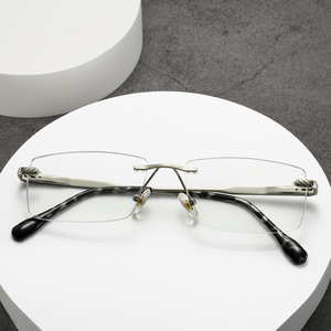 <span class=keywords><strong>2025</strong></span> Hot thép không gỉ không có vành khung <span class=keywords><strong>New</strong></span> Chất lượng cao kim loại không có vành đơn giản thời trang quang Khung nhà máy bán buôn - Product Image 6