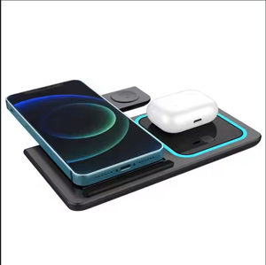 Productos más vendidos Estación DE CARGA DE VIAJE Carga 3 En 1 Logotipo personalizado <span class=keywords><strong>Cargador</strong></span> de 15W con luz <span class=keywords><strong>Cargador</strong></span> inalámbrico 3 en 1 para iPhone - Product Image 6