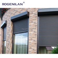 Conception personnalisée Isolation thermique électrique réglable Villa Extérieur Volet roulant en alliage d'aluminium Fenêtres