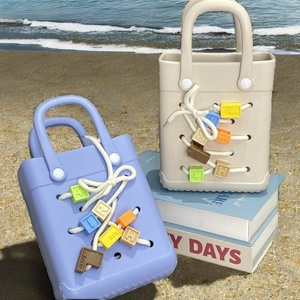 Bolso de Playa Pequeño de EVA para Mujer, 21*17*8cm, Bolsos de Viaje de Goma con Bordados, Borlas y Lazos, para Deportes, Aire Libre y Mercado - Product Image 2