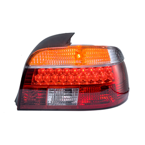LED-Rückleuchten-Set Modifiziert für BMW 5er E39 <span class=keywords><strong>520i</strong></span> <span class=keywords><strong>1998</strong></span>-2003 Blinker Rücklicht Plug-and-Play - Product Image 1