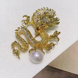 Broche de Perla de Agua Dulce de Alta Calidad para el Verano, para Decoración del Pecho, Dragón del Zodiaco, Venta al por Mayor para Regalos - Product Image 1